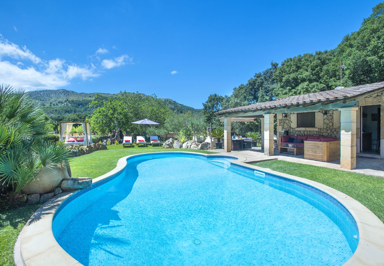 Villa in Pollensa - VILLA CAN DEMANA - JEWEL IN THE MIDST OF NATURE