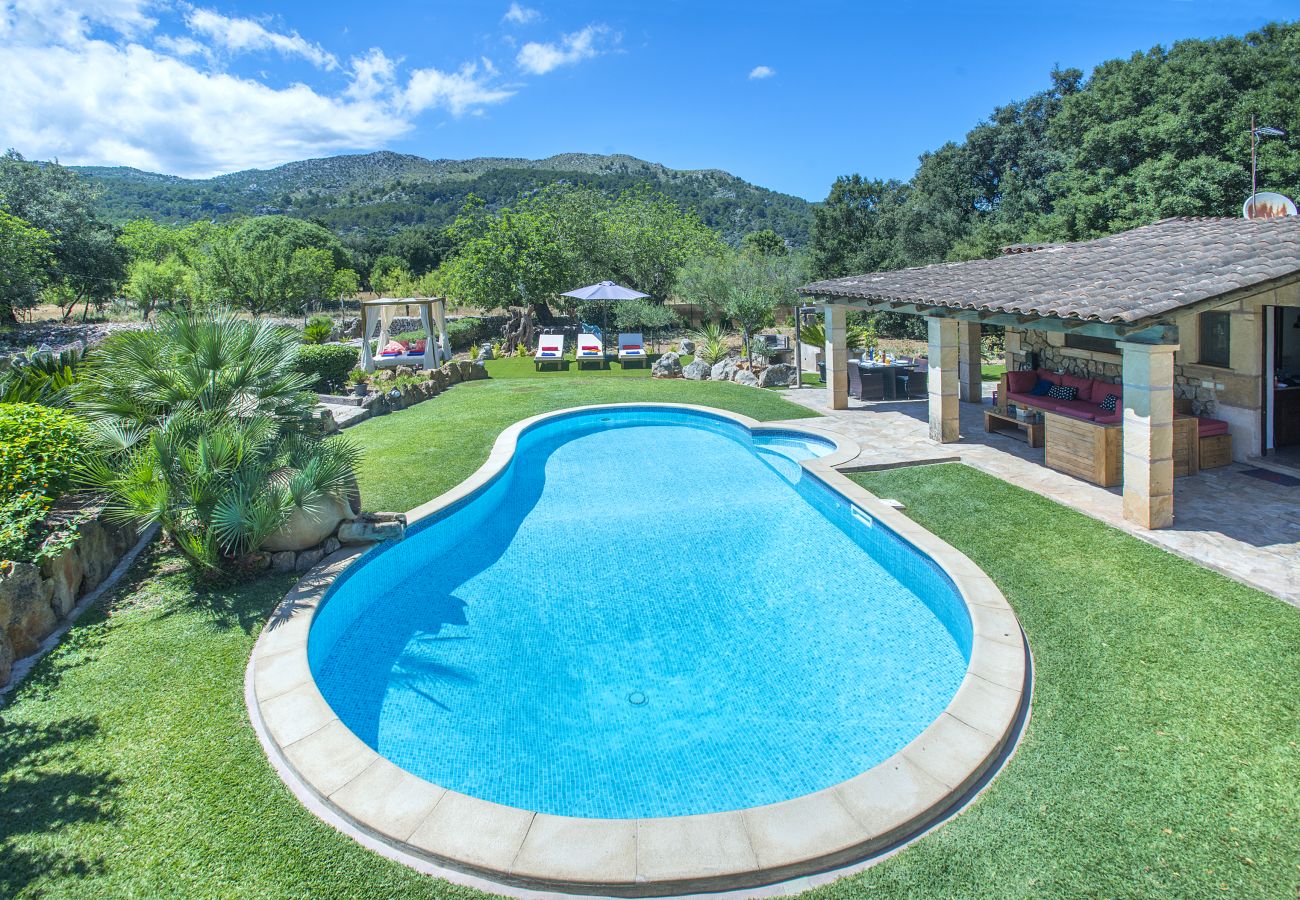 Villa in Pollensa - VILLA CAN DEMANA - JEWEL IN THE MIDST OF NATURE