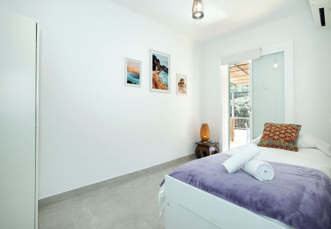 Villa in Cala Sant Vicenç - VILLA BEACH HOUSE MAGDALENA - 5 MIN WALK TO THE BEACH Villa in Cala Sant Vicenç - VILLA BEACH HOUSE MAGDALENA - 5 MIN WALK TO THE BEACH