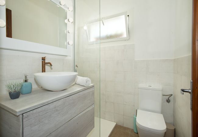 Villa in Cala Sant Vicenç - VILLA BEACH HOUSE MAGDALENA - 5 MIN WALK TO THE BEACH Villa in Cala Sant Vicenç - VILLA BEACH HOUSE MAGDALENA - 5 MIN WALK TO THE BEACH