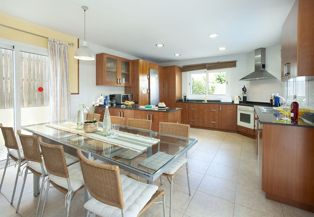 Villa in Alcudia - CHALET CAN GAYA - 5 MIN WALK TO THE BEACH