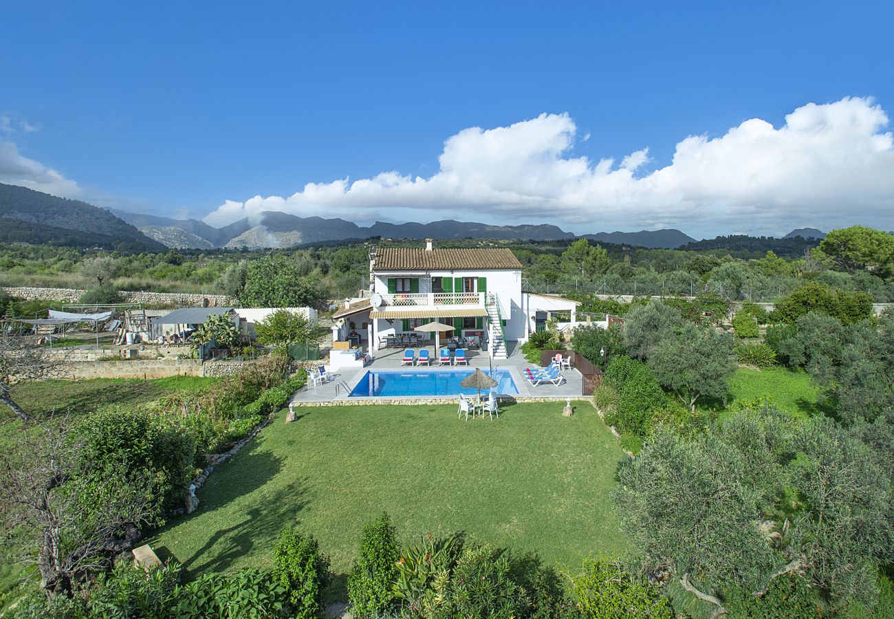 Villa in Pollensa - CHALET MARINETA - FAMILY AND FRIENDS